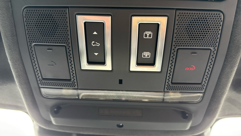 Land Rover Range Rover Evoque 1.5 P270e Autobiography 5dr Auto [Revised] Hatchback